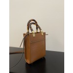 FENDI Logo embossed tortoiseshell portable crossbody cute